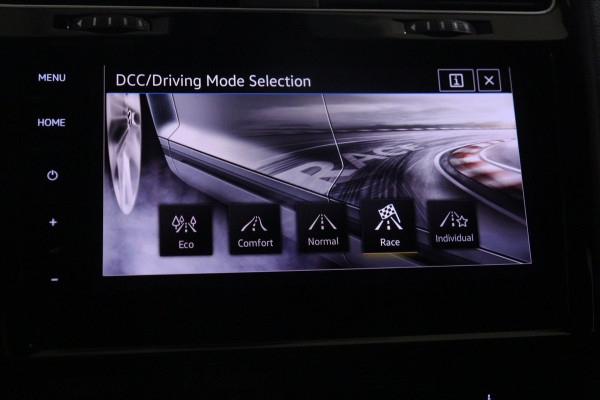 Volkswagen Golf 2.0 TSI 4Motion R /PANO/AKRA/ACC/DCC/DYNAUDIO/SFEER/VOL