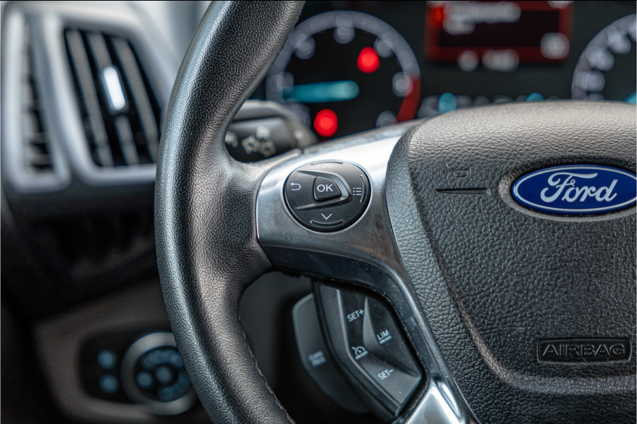 Ford Transit Connect 1.5 EcoBlue L2 | L+R Schuifdeur | Bi-Xenon | Blind Spot | Cruise control | Trekhaak | Navigatie | Camera | CarPlay | Stoelverwarming | Dealer onderhouden | Nieuwe APK