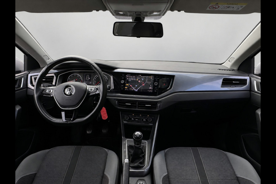 Volkswagen Polo 1.0 TSI 95PK R-LINE SPORT CARPLAY/BEATS/PANORAMADAK