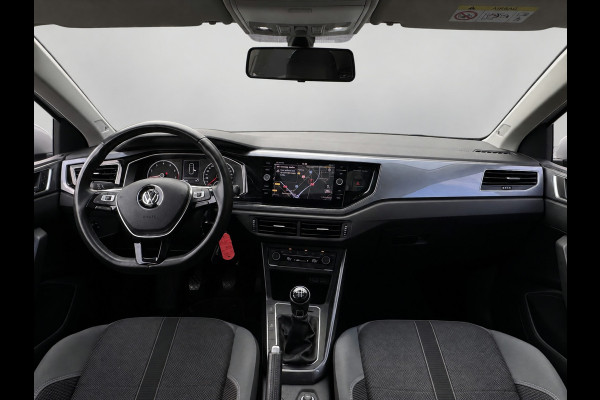 Volkswagen Polo 1.0 TSI 95PK R-LINE SPORT CARPLAY/BEATS/PANORAMADAK