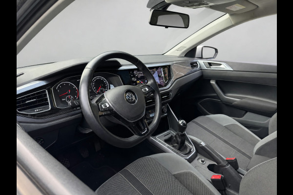 Volkswagen Polo 1.0 TSI 95PK R-LINE SPORT CARPLAY/BEATS/PANORAMADAK