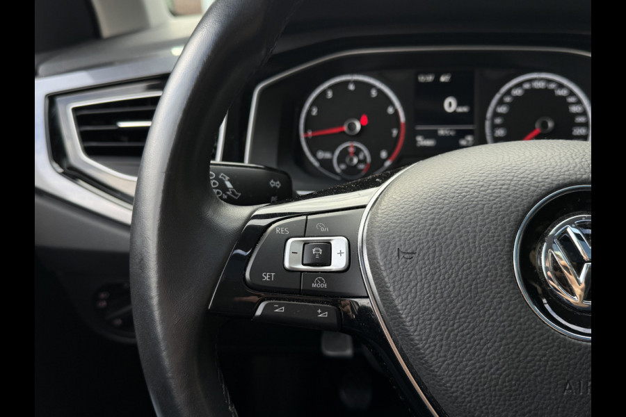 Volkswagen Polo 1.0 TSI 95PK R-LINE SPORT CARPLAY/BEATS/PANORAMADAK