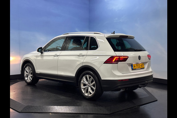 Volkswagen Tiguan 1.5 TSI Comfortline Business Navi | Clima |ACC |PDC | Trekhaak