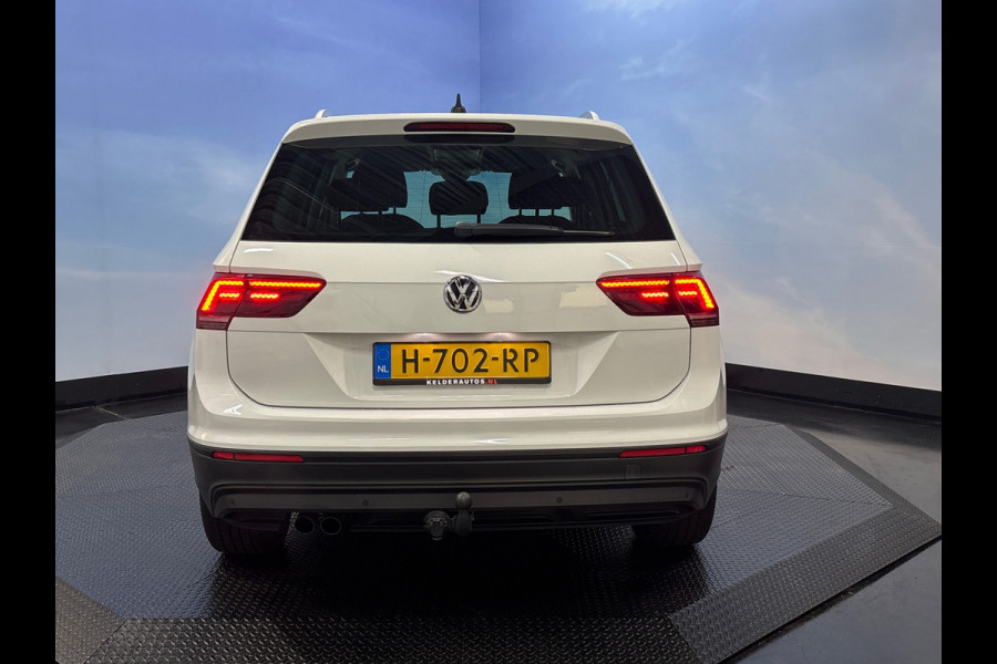 Volkswagen Tiguan 1.5 TSI Comfortline Business Navi | Clima |ACC |PDC | Trekhaak