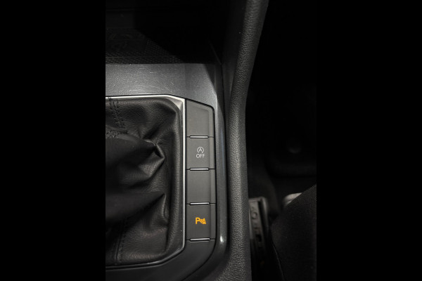 Volkswagen Tiguan 1.5 TSI Comfortline Business Navi | Clima |ACC |PDC | Trekhaak