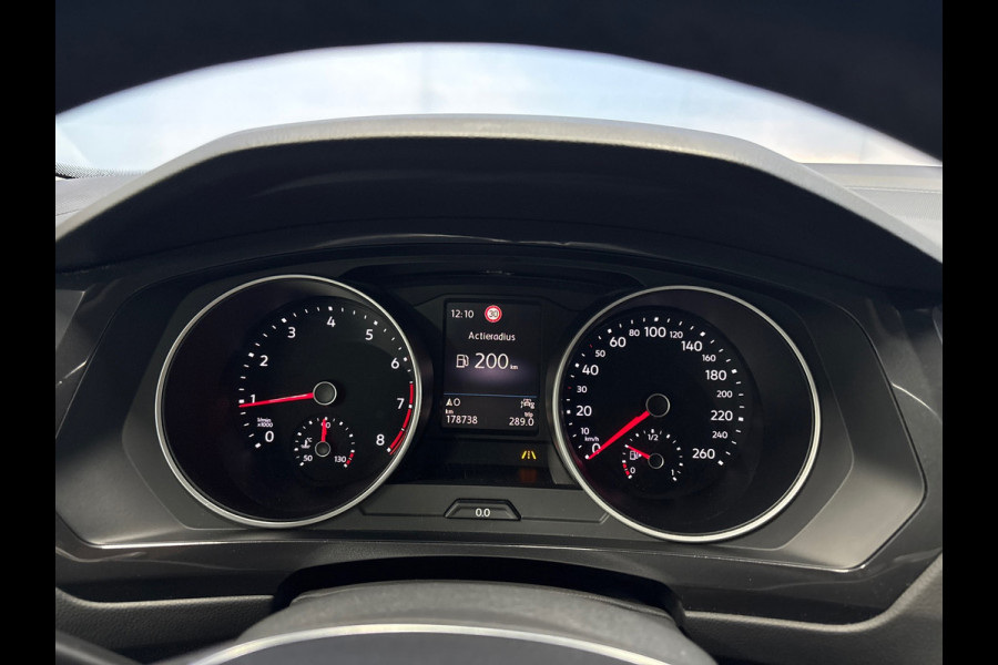 Volkswagen Tiguan 1.5 TSI Comfortline Business Navi | Clima |ACC |PDC | Trekhaak