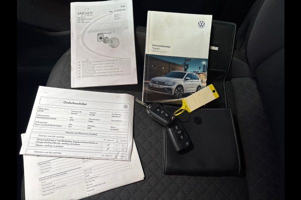 Volkswagen Tiguan 1.5 TSI Comfortline Business Navi | Clima |ACC |PDC | Trekhaak