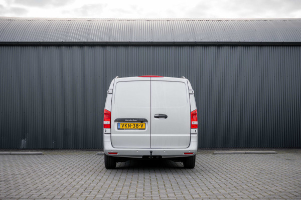 Mercedes-Benz Vito 114 CDI L2H1 | 140PK | Automaat | Camera | Cruise | 1e Eigenaar | PDC | Zijschuifdeur L+R | Climatronic | Trekhaak