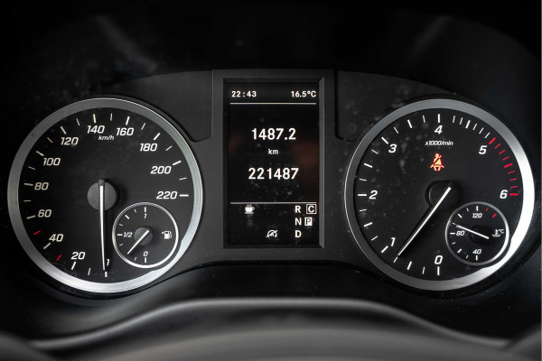Mercedes-Benz Vito 114 CDI L2H1 | 140PK | Automaat | Camera | Cruise | 1e Eigenaar | PDC | Zijschuifdeur L+R | Climatronic | Trekhaak