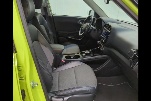 Kia e-Soul DynamicPlusLine 64 kWh-SOH 100% / Warmtepomp / Schuifdak / Cruise-ctr. / Apple Carplay / Airco / Navigatie / Apk 12-2027