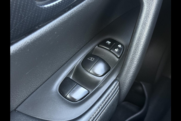 Nissan X-Trail 1.3 DIG-T Tekna 7p. 1e Eigenaar|Dealer Onderhouden|Pano|Camera|Trekhaak|Stoel+Stuur verw.|Clima|Cruise|PDC V+A|APK tot 01-2028