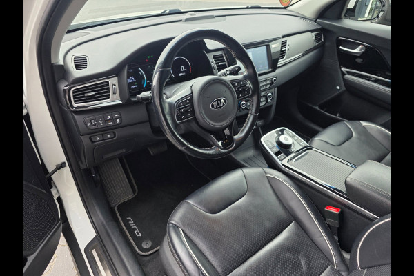 Kia e-Niro ExecutiveLine 64 kWh | 100% SOH | LEDER | CAMERA | JBL | STOELVERWARMING/VENTILATIE |