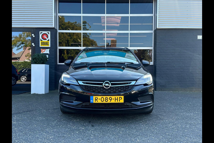 Opel Astra Sports Tourer Business Edition, Airco, Camera, CarPlay, Cruise, Trekhaak, DAB, PDC