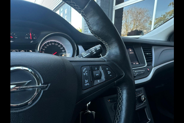 Opel Astra Sports Tourer Business Edition, Airco, Camera, CarPlay, Cruise, Trekhaak, DAB, PDC