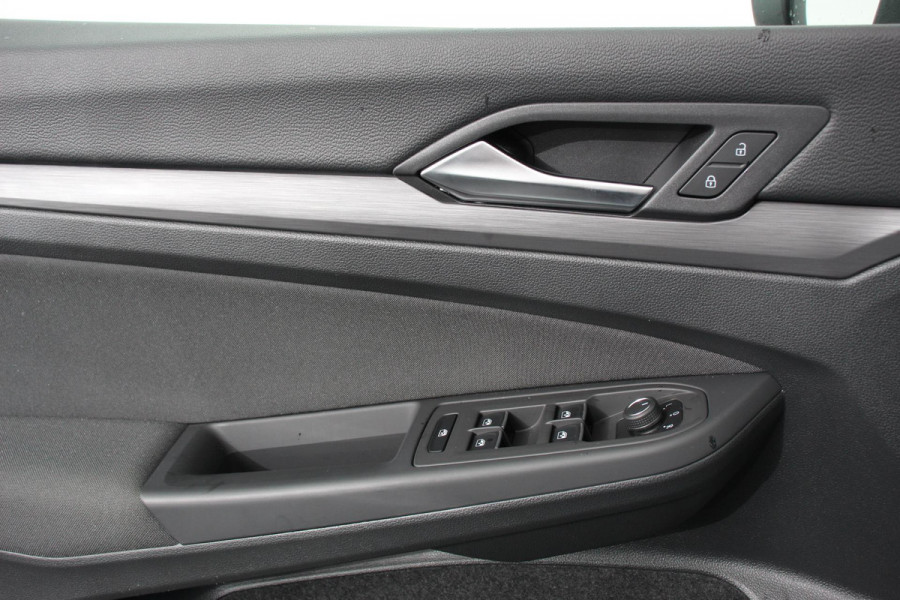 Volkswagen Golf Variant 1.5 eTSI 150pk DSG Style Navigatie Wireless App Connect / Apple Carplay / Android Auto Climate Control Virtual Cockpit Adaptieve Cruise Control Led