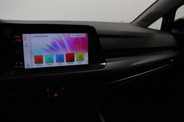 Volkswagen Golf Variant 1.5 eTSI 150pk DSG Style Navigatie Wireless App Connect / Apple Carplay / Android Auto Climate Control Virtual Cockpit Adaptieve Cruise Control Led