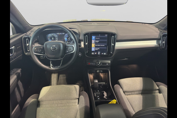 Volvo XC40 T4 Aut. Plug-in Hybrid Plus Dark ACC Stoelverwarming Parkeercamera 211pk