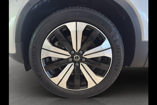 Volvo XC40 T4 Plug-in Hybrid Ultimate Dark ACC Panodak Leder 211pk