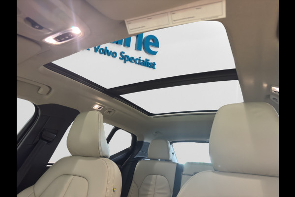 Volvo XC40 T4 Plug-in Hybrid Ultimate Dark ACC Panodak Leder 211pk