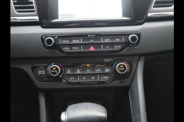 Kia Niro 1.6 GDi Hybrid DynamicLine | Trekhaak | Cruise | Clima | Navigatie | Camera