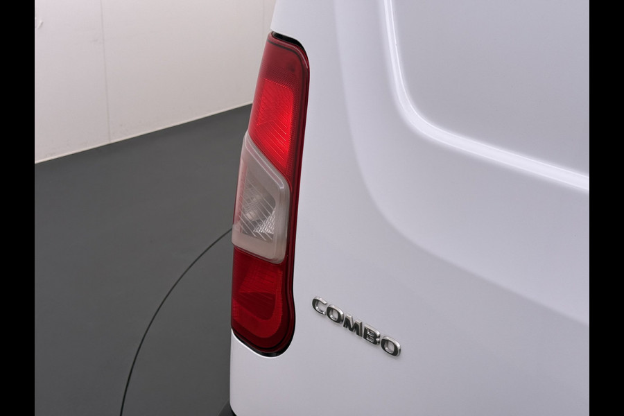 Opel Combo 1.5D L2H1 102PK, Airco, Cruise Control, Ex-Lease