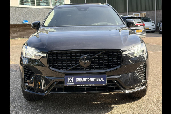 Volvo XC60 2.0 T8 Plug-in hybrid AWD Plus Dark LUCHTVERING| PANO| HARMAN KARDON| MEMORY STOELEN| ACHTERBANK VERWARMD| HUD| 360 CAMERA| RECENT ONDERHOUD GEHAD BIJ VOLVO DEALER\ FABRIEKSGARANTIE|