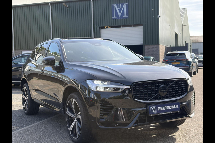 Volvo XC60 2.0 T8 Plug-in hybrid AWD Plus Dark LUCHTVERING| PANO| HARMAN KARDON| MEMORY STOELEN| ACHTERBANK VERWARMD| HUD| 360 CAMERA| RECENT ONDERHOUD GEHAD BIJ VOLVO DEALER\ FABRIEKSGARANTIE|