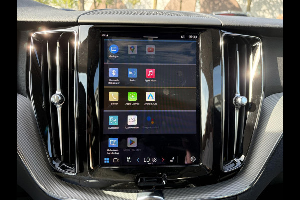 Volvo XC60 2.0 T8 Plug-in hybrid AWD Plus Dark LUCHTVERING| PANO| HARMAN KARDON| MEMORY STOELEN| ACHTERBANK VERWARMD| HUD| 360 CAMERA| RECENT ONDERHOUD GEHAD BIJ VOLVO DEALER\ FABRIEKSGARANTIE|