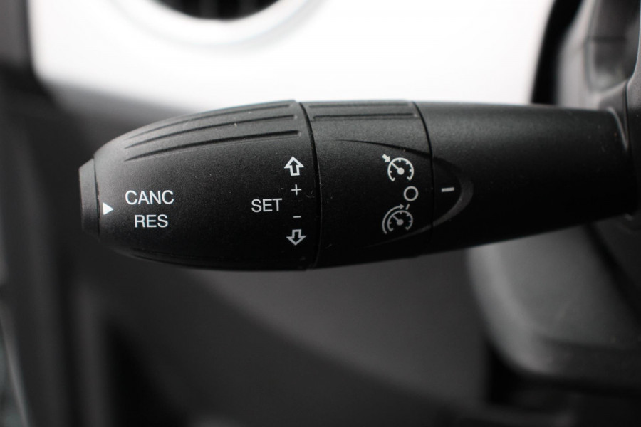 Fiat 500 1.0 69pk Hybrid Connect Navigatie Apple Carplay/Android Auto Cruise Control Airco Start/Stop Systeem