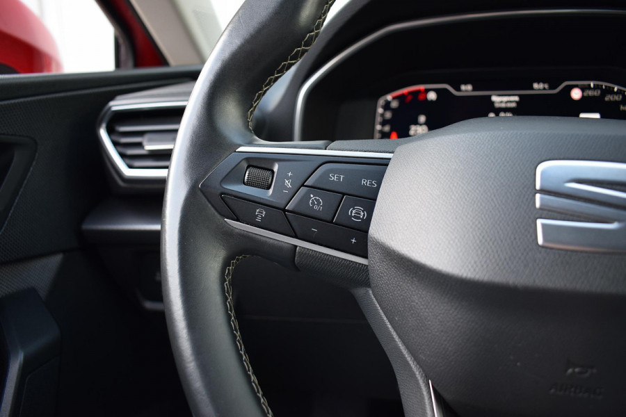 Seat Leon 1.0 TSI Style Launch Edition | Apple CarPlay | Stuur- en Stoelverw. | Camera
