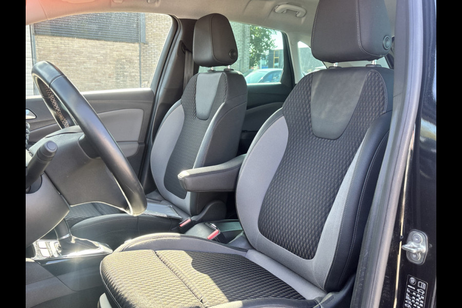 Opel Crossland X BWJ 2020 1.2T 131 PK Innovation AUTOMAAT | | TREKHAAK | CAMERA | HALF LEDER | FULL LED | CARPLAY | NAVI | CLIMA | CRUISE l LMV | PDC