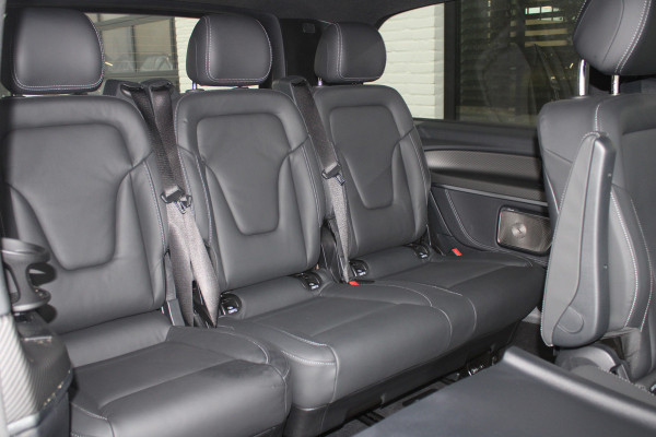 Mercedes-Benz V-Klasse 300d / AMG / Exclusive / 7-persoons / Elec Stoelen / Burmester / Nightpakket / Vol Opties / NIEUWSTAAT.