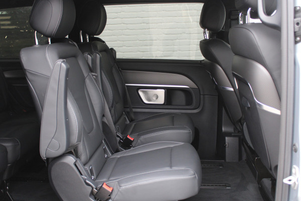 Mercedes-Benz V-Klasse 300d / AMG / Exclusive / 7-persoons / Elec Stoelen / Burmester / Nightpakket / Vol Opties / NIEUWSTAAT.