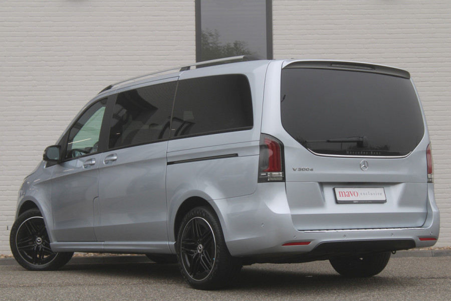 Mercedes-Benz V-Klasse 300d / AMG / Exclusive / 7-persoons / Elec Stoelen / Burmester / Nightpakket / Vol Opties / NIEUWSTAAT.