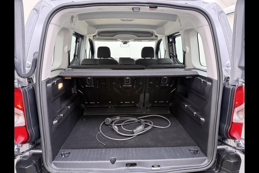 Citroën E-Berlingo Feel 50 kWh VAN: 26.900,- VOOR: 24.877,- UW HERFSTVOORDEEL: 2.023,-| 22.000KM!| SOH 100% | CRUISE| STANDKACHEL | LANE ASSIST
