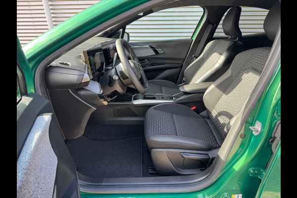Renault Clio 1.8 Full-Hybrid 160 techno,Navigatie,Safety pakket,Adap.Cruise,360Camera,4Season banden