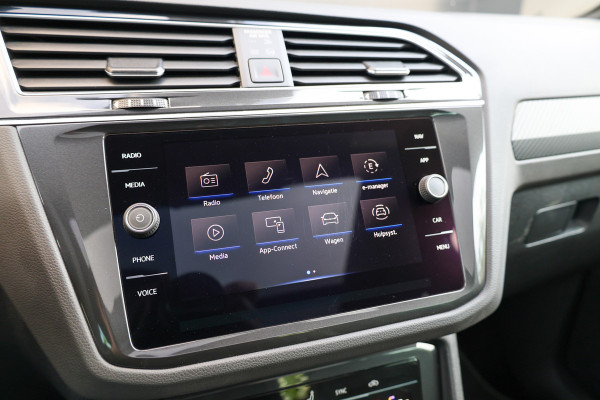 Volkswagen Tiguan 1.4 TSI eHybrid R-Line Business | BTW | PANO | ACC | CAMERA | DODEHOEK |