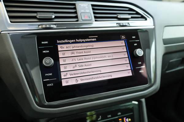 Volkswagen Tiguan 1.4 TSI eHybrid R-Line Business | BTW | PANO | ACC | CAMERA | DODEHOEK |