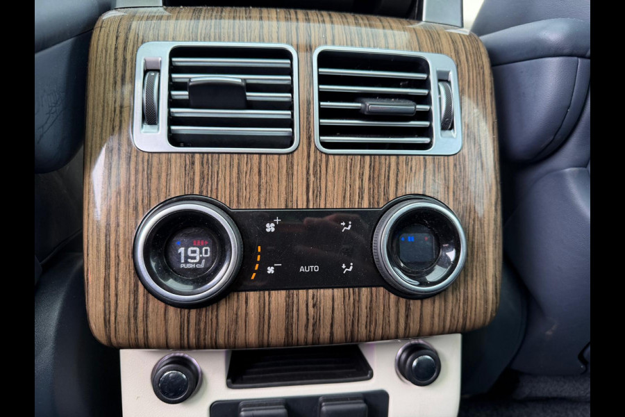 Land Rover Range Rover 3.0 TDV6 Autobiography | 3E EIGENAAR | 3/6/12MND GARANTIE | AUTOMAAT | PANO | LED | CARPLAY | DAB | MASSAGE | TREKHAAK | CRUISE | STOELKOELING |