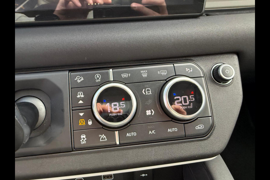 Land Rover Defender 2.0 D240 110 S | 3/6/12MND GARANTIE | GRIJSKENTEKEN| PANO | CRUISE | LED | CARPLAY | DAB | NAVI | LMV |