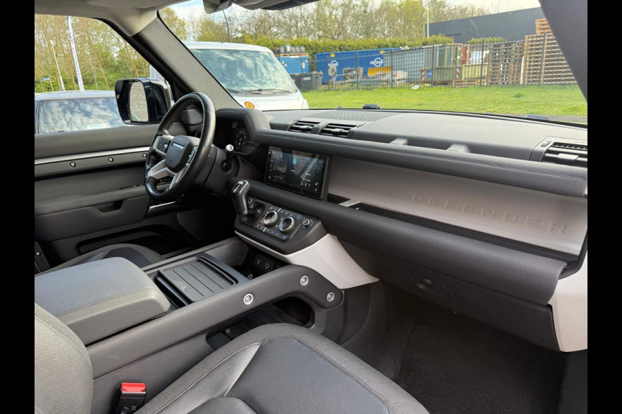 Land Rover Defender 2.0 D240 110 S | 3/6/12MND GARANTIE | GRIJSKENTEKEN| PANO | CRUISE | LED | CARPLAY | DAB | NAVI | LMV |