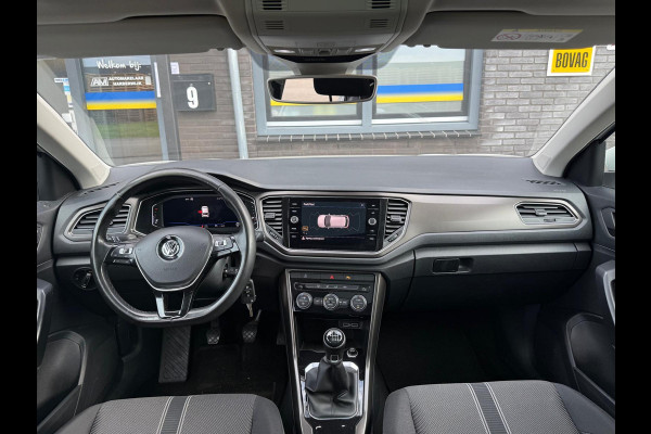 Volkswagen T-Roc 1.0 TSI Style | 1E EGENAAR | 3/6 OF 12MND GARANTIE | PANODAK | ACC | LANE ASSIST | AIRCO |