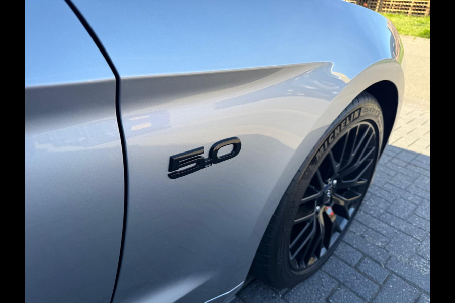 Ford Mustang Fastback 5.0 V8 GT | 1E EIGENAAR | 3/6/12MND GARANTIE| AUTOMAAT | LED | DAB | ACC | CARPLAY | CLIMA |