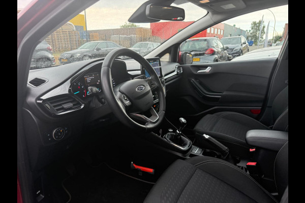 Ford Fiesta 1.0 EcoBoost Titanium | 2E EIGENAAR | 3/6 OF 12 MND GARANTIE | CAMERA | PANO DAK | TREKHAAK | CARPLAY |