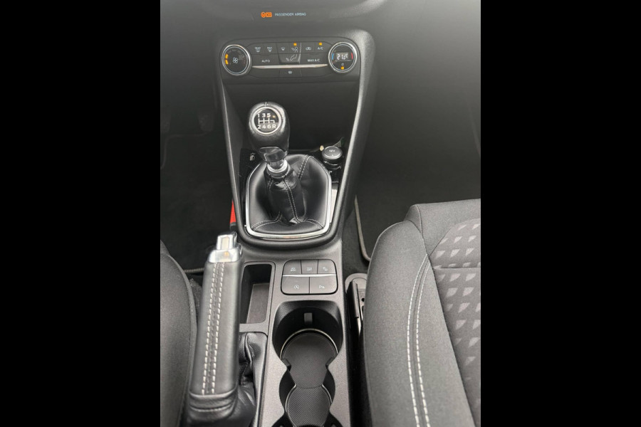 Ford Fiesta 1.0 EcoBoost Titanium | 2E EIGENAAR | 3/6 OF 12 MND GARANTIE | CAMERA | PANO DAK | TREKHAAK | CARPLAY |