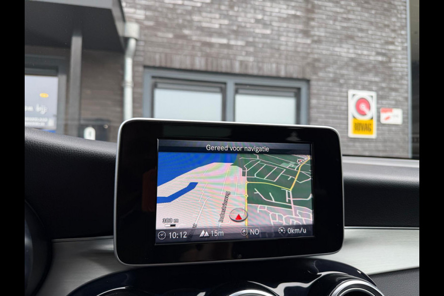 Mercedes-Benz GLC 250 4MATIC Premium | 1E EIGENAAR | 3/6/12MND GARANTIE | PANO | LED | CRUISE | AUTOMAAT | TREKHAAK | AIRCO | CARPLAY |