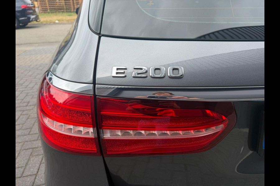 Mercedes-Benz E-Klasse Estate 200 Premium 3/6/12 MND GARANTIE  | AUTOMAAT | NIEUWE APK | LEDER | PDC | NAVI | CRUISE |