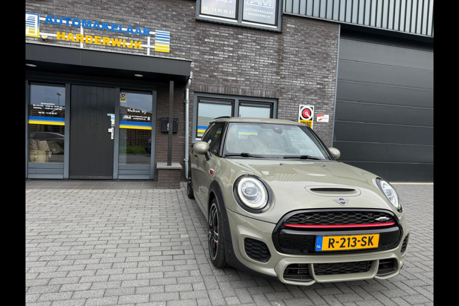 MINI Mini 2.0 John Cooper Works Chili | 1E EIGENAAR | 3/6/12MND GARANTIE | 230PK | PANO | ACC | CARPLAY | LED | HEAD-UP | NAVI | DAB |