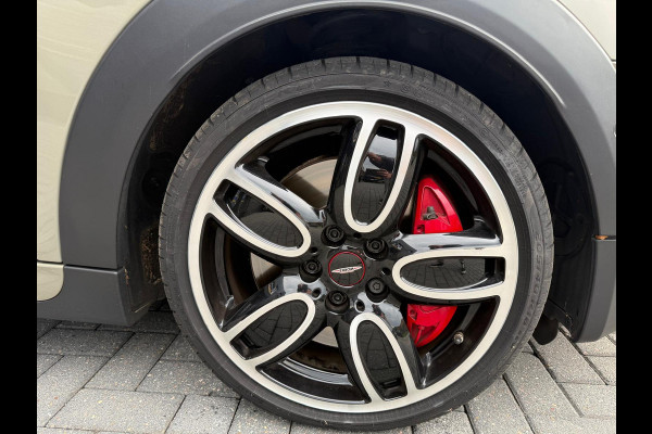 MINI Mini 2.0 John Cooper Works Chili | 1E EIGENAAR | 3/6/12MND GARANTIE | 230PK | PANO | ACC | CARPLAY | LED | HEAD-UP | NAVI | DAB |