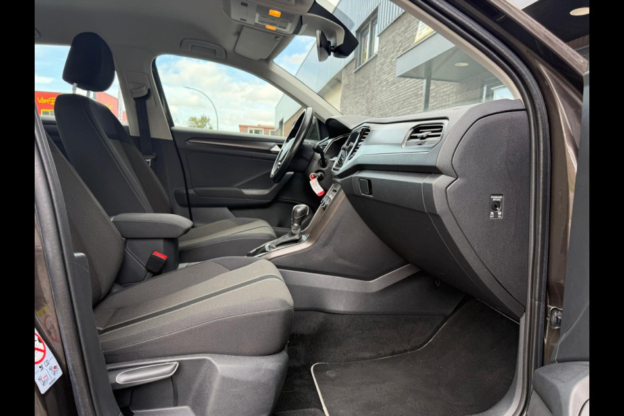 Volkswagen T-Roc 1.5 TSI Style | 1E EIGENAAR | 3/6/12 MND GARANTIE | AUTOMAAT | ACC | NAVI | CARPLAY | DAB | LMV |